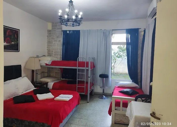 Hostel Olivos