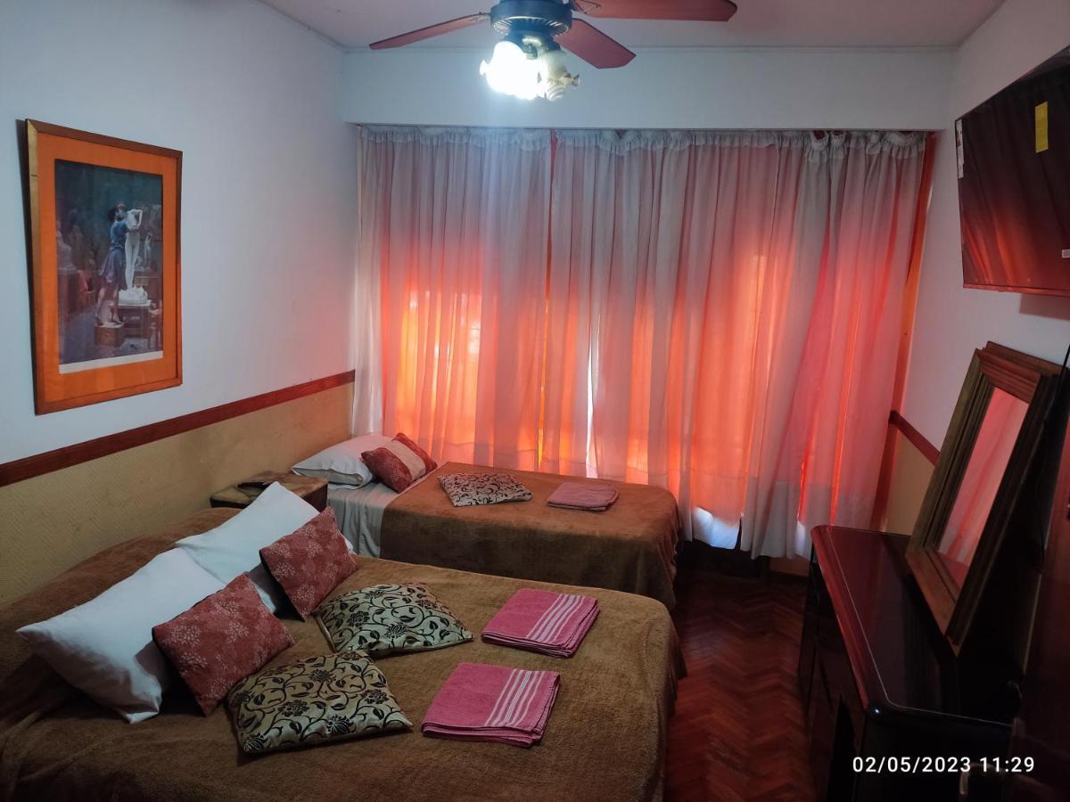 Hostel Olivos Habitación en casa particular *
